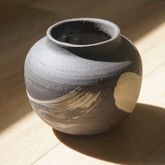 Hakeme Vase 1