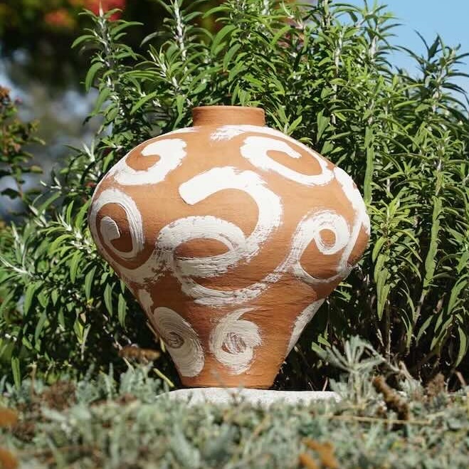 Hakeme Vase 3